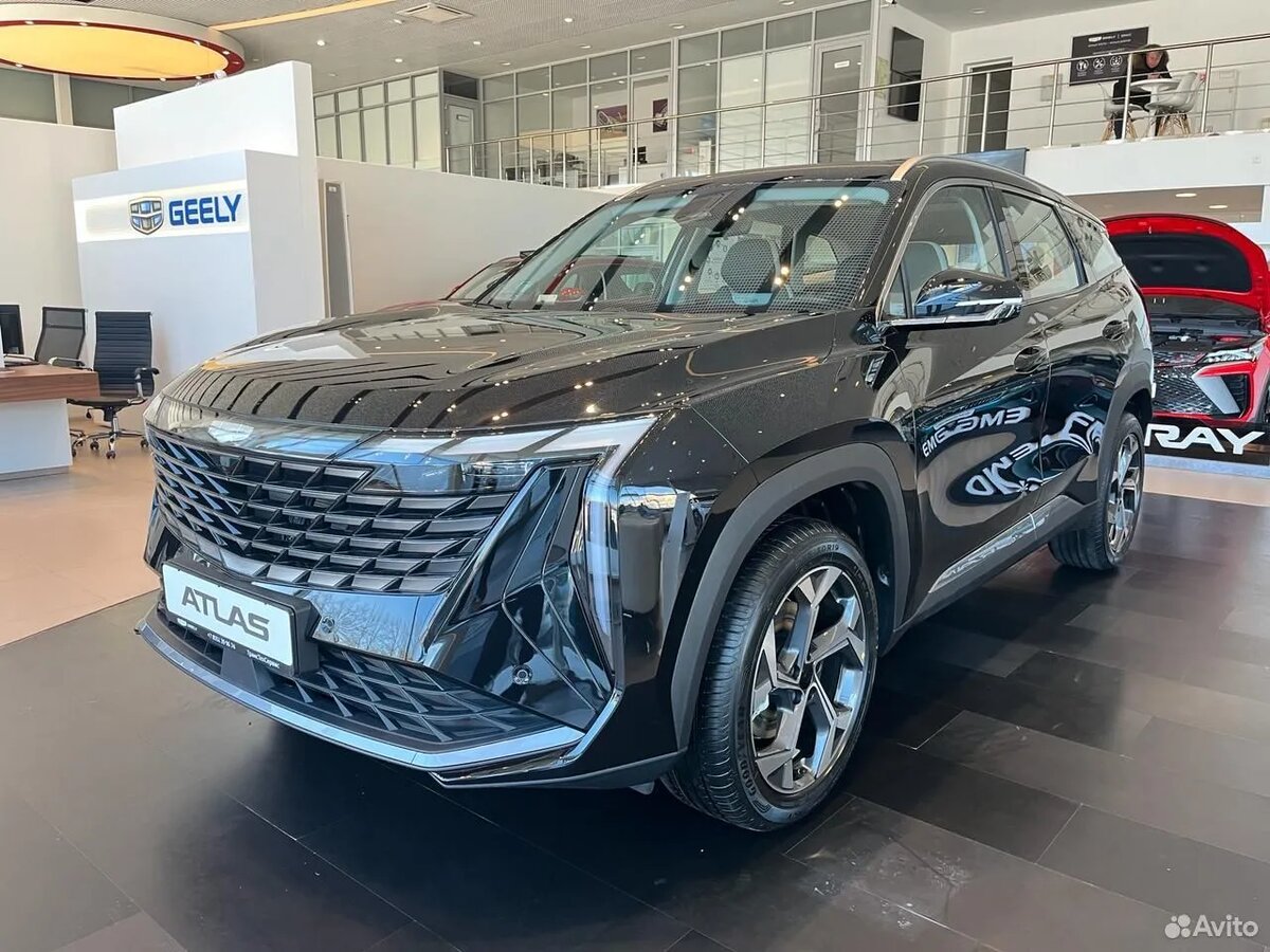 Открыть фотографии: Geely Atlas II