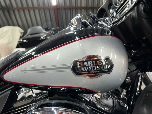 2009 Harley-Davidson Electra Glide, чёрный, 920000 рублей - вид 13
