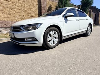 2017 Volkswagen Passat B8, белый, 1490000 рублей, вид 5