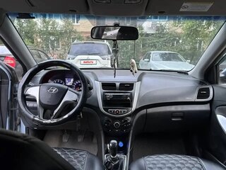 2012 Hyundai Solaris I, серый, 550000 рублей, вид 5