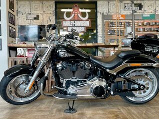 2025 Harley-Davidson Fat Boy, чёрный, 3300000 рублей, вид 1