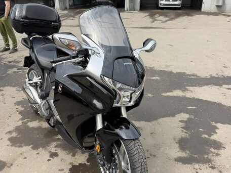 2015 Honda VFR 1200, чёрный, 1350000 рублей, вид 1