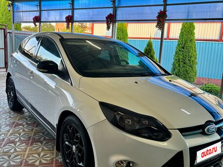 2011 Ford Focus III, белый, 600000 рублей, вид 1