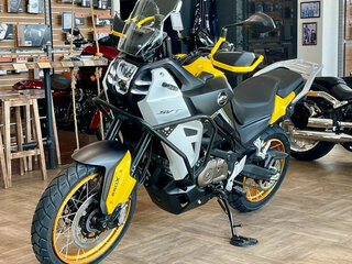2025 QJMotor SVT 650 X, чёрный, 724000 рублей, вид 2