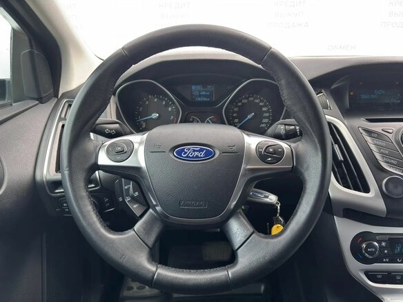 2012 Ford Focus III, белый - вид 15
