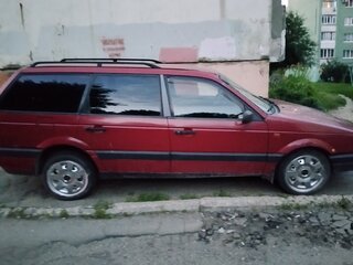 1990 Volkswagen Passat B3, красный, 155000 рублей, вид 5