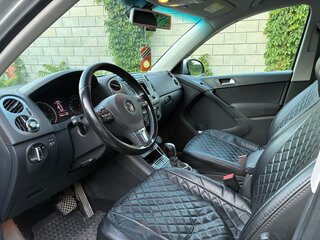 2016 Volkswagen Tiguan I Рестайлинг, серебристый, 1750000 рублей, вид 4