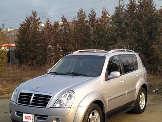 2010 SsangYong Rexton II, серебристый, 1650000 рублей, вид 1