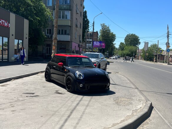 2010 Mini Hatch Cooper II (R56) Рестайлинг, чёрный, 950000 рублей - вид 10