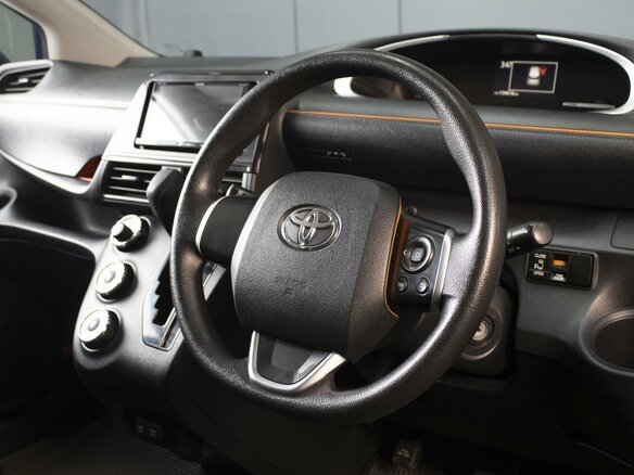 2019 Toyota Sienta II Рестайлинг, синий - вид 9