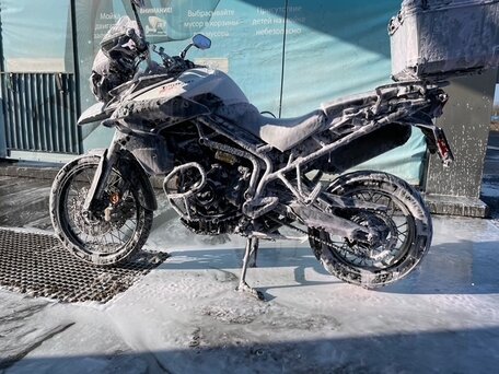 2013 Triumph Tiger 800, белый, 680000 рублей, вид 2