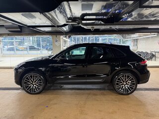 2022 Porsche Macan I Рестайлинг 2, чёрный, 7000000 рублей, вид 4