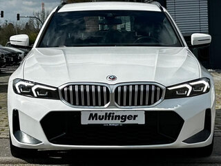 2023 BMW 3 серии 318i VII (G2x) Рестайлинг, белый, 3576228 рублей, вид 2