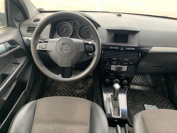 2009 Opel Astra H Рестайлинг, серый, 256000 рублей - вид 5