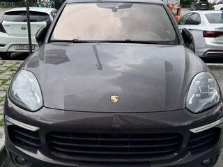 2018 Porsche Cayenne II Рестайлинг (958), коричневый, 4400000 рублей, вид 1