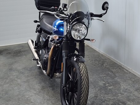 2021 Triumph Street Twin, синий, 789000 рублей, вид 3