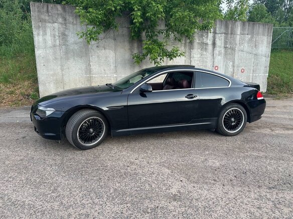 2005 BMW 6 серии 645i II (E63/E64), чёрный, 1000000 рублей - вид 5