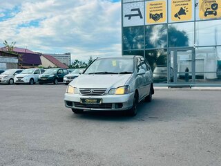 1999 Toyota Gaia, коричневый, 349000 рублей, вид 2