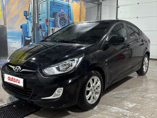 2012 Hyundai Solaris I, чёрный, 950000 рублей, вид 2