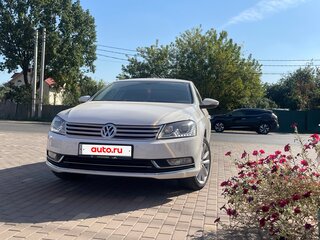 2012 Volkswagen Passat B7, белый, 1050000 рублей, вид 1