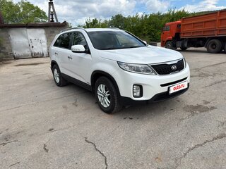 2013 Kia Sorento II Рестайлинг, белый, 1650000 рублей, вид 3