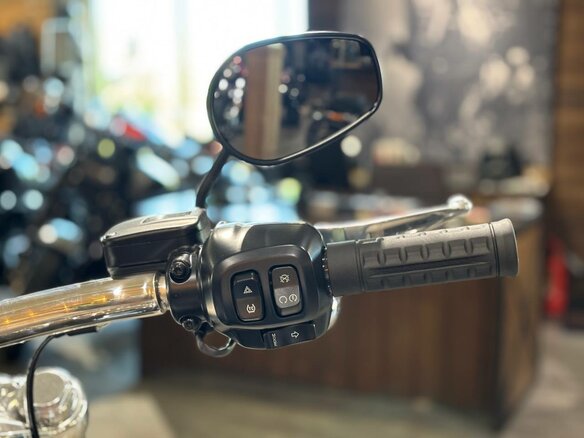 2025 Harley-Davidson Breakout, чёрный, 3750000 рублей - вид 14