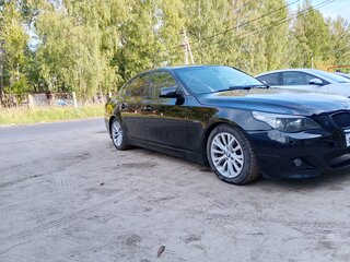 2007 BMW 5 серии 520d V (E60/E61) Рестайлинг, чёрный, 760000 рублей, вид 5