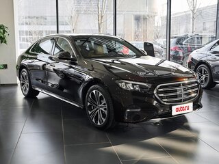2025 Mercedes-Benz E-Класс 300 VI (W214, S214), коричневый, 9750000 рублей, вид 3