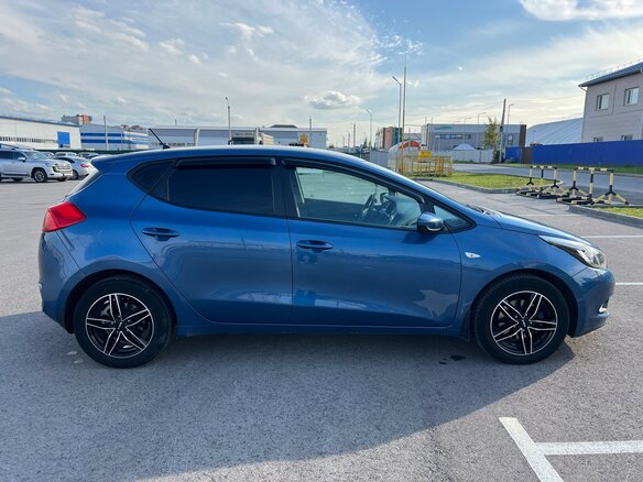 2014 Kia Ceed II, синий, 1150000 рублей - вид 3