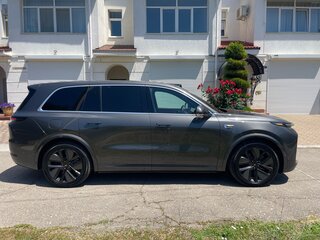 2023 Li Auto (Lixiang) L9 44.5 kWh I, серый, 7000000 рублей, вид 3