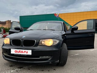 2011 BMW 1 серии 116i I (E81/E82/E87/E88) Рестайлинг, чёрный, 600000 рублей, вид 2