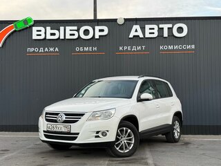 2010 Volkswagen Tiguan I, белый, 939000 рублей, вид 1