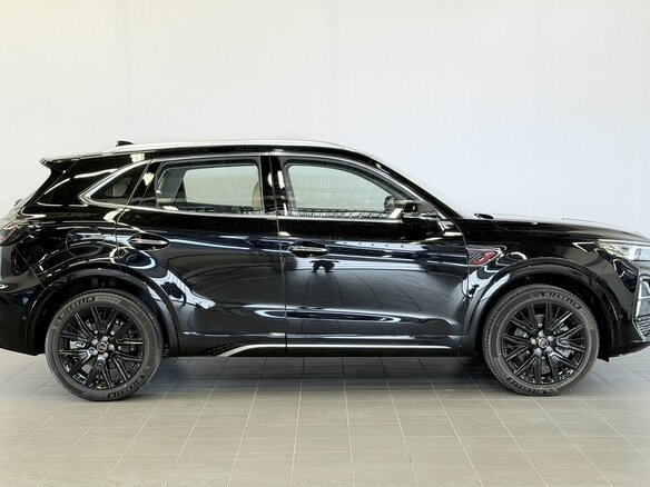 2025 Hongqi HS5 I Рестайлинг, чёрный, 4699000 рублей - вид 4