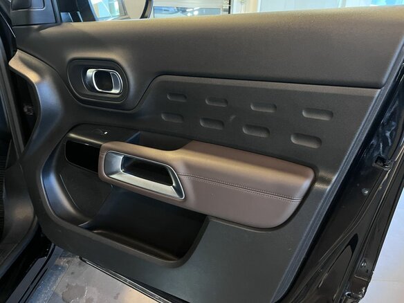 2019 Citroen C5 Aircross I, чёрный - вид 24