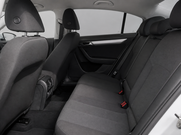 2011 Volkswagen Passat B7, белый, 808784 рублей - вид 11