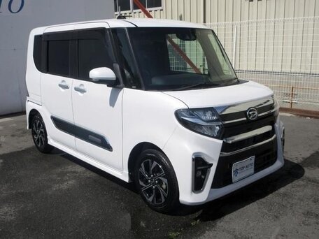 Daihatsu Tanto IV
