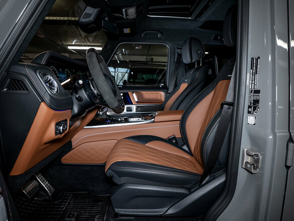 2026 Mercedes-Benz G-Класс AMG 63 AMG II (W465) Рестайлинг, серый, 32500000 рублей - вид 18