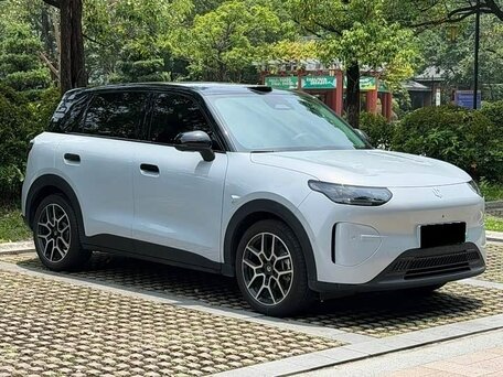 2026 Leapmotor A10 53 kWh, голубой, 2350000 рублей, вид 1