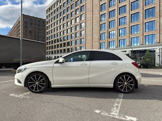 2014 Mercedes-Benz A-Класс 180 III (W176), белый, 1590000 рублей, вид 3