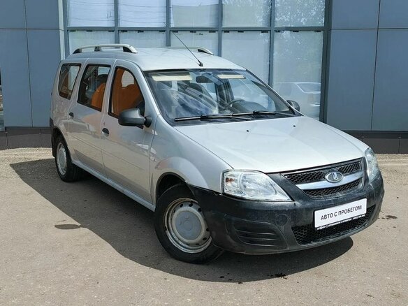 2014 Lada (ВАЗ) Largus I, серебристый - вид 1