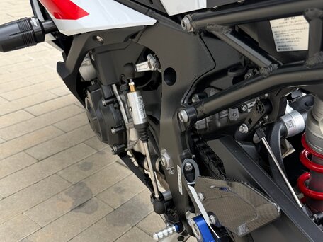 2025 BMW S 1000 RR, белый, 2300000 рублей, вид 5