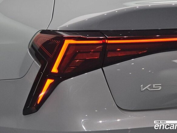 2026 Kia K5 LPi III Рестайлинг, серый, 2750000 рублей - вид 13