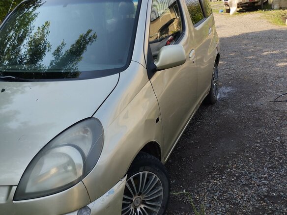 2000 Toyota FunCargo, золотистый, 210000 рублей - вид 18