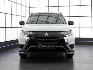 2022 Mitsubishi Outlander III Рестайлинг 3, белый, 3509000 рублей, вид 2