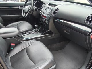 2015 Kia Sorento II Рестайлинг, чёрный, 1590000 рублей, вид 5