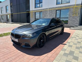 2013 BMW 5 серии M550d xDrive VI (F10/F11/F07), серый, 2600000 рублей, вид 3
