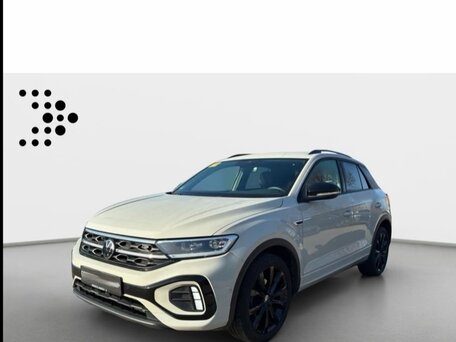 2022 Volkswagen T-Roc I Рестайлинг, серебристый, 3050000 рублей, вид 1
