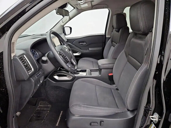 2023 Nissan Frontier III (D41), чёрный, 5800918 рублей - вид 5