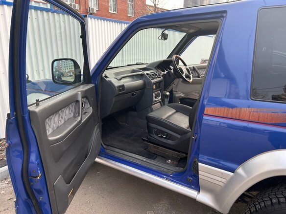 1996 Mitsubishi Pajero II, синий, 625000 рублей - вид 9
