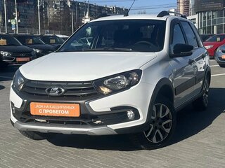 2020 Lada (ВАЗ) Granta Cross I Рестайлинг, белый, 700000 рублей, вид 1